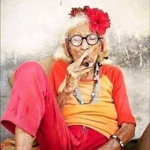 Meet your Posher, Linda